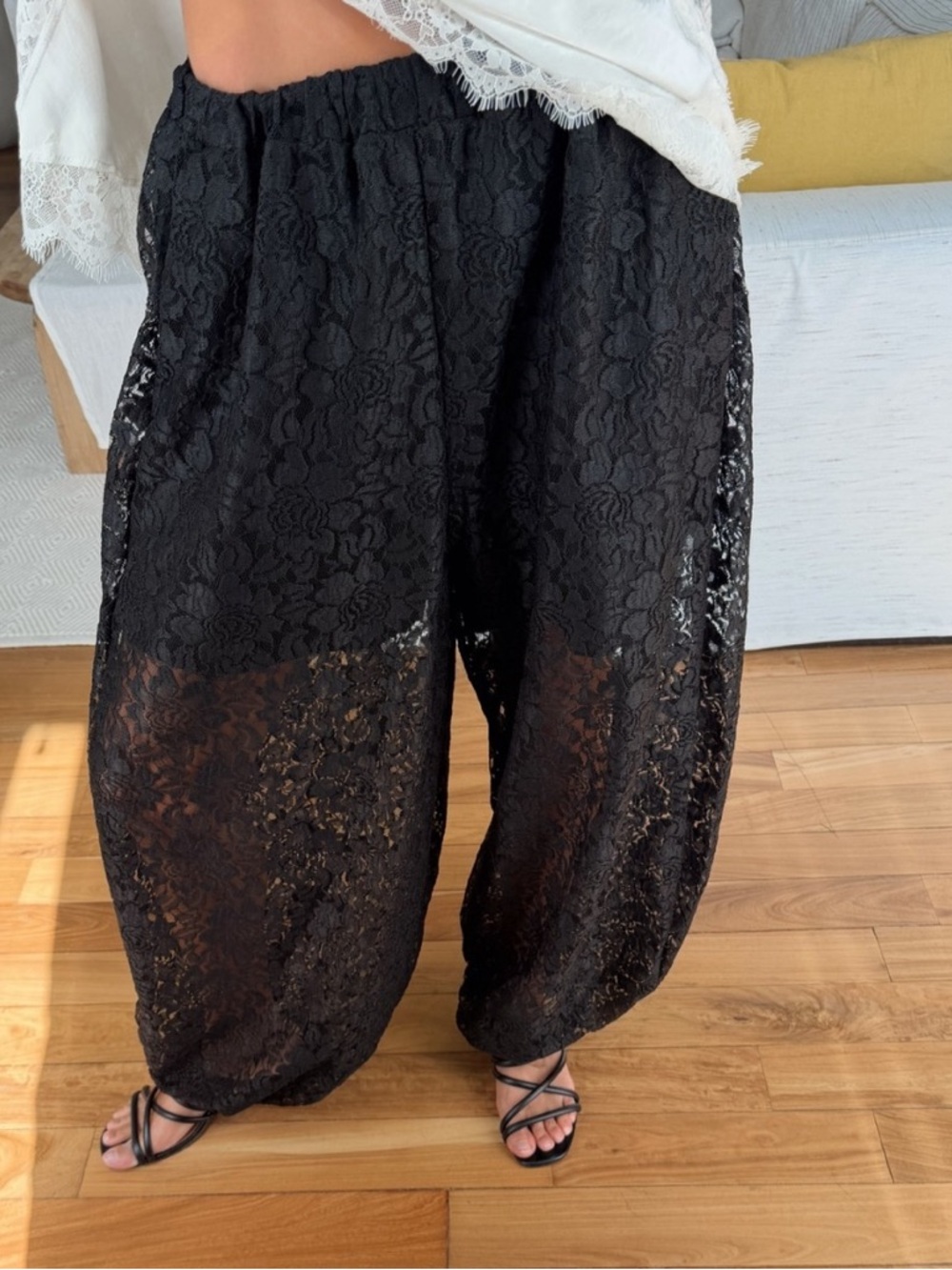 Zara lace ballon pants - Picture 9 of 15